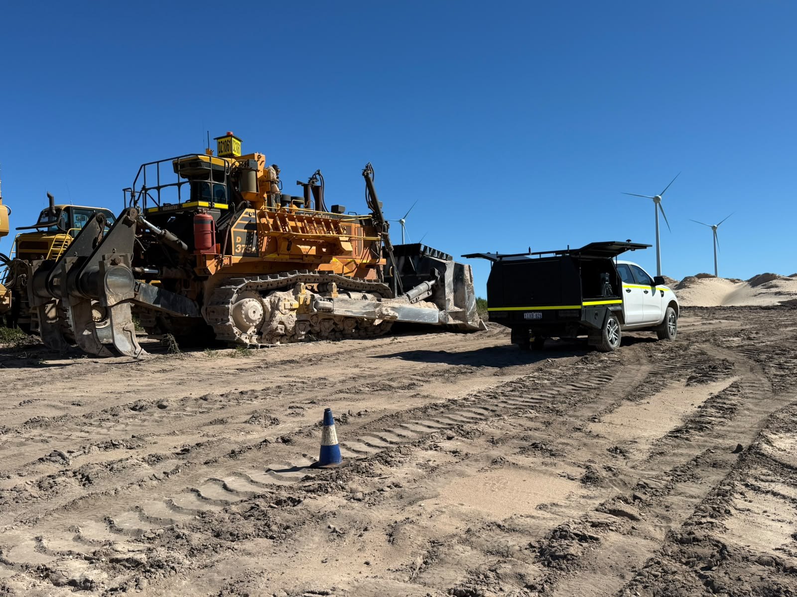 On-site heavy equipment support